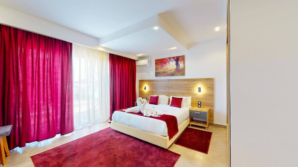 Kingdom Luxury Cheraga 8/42