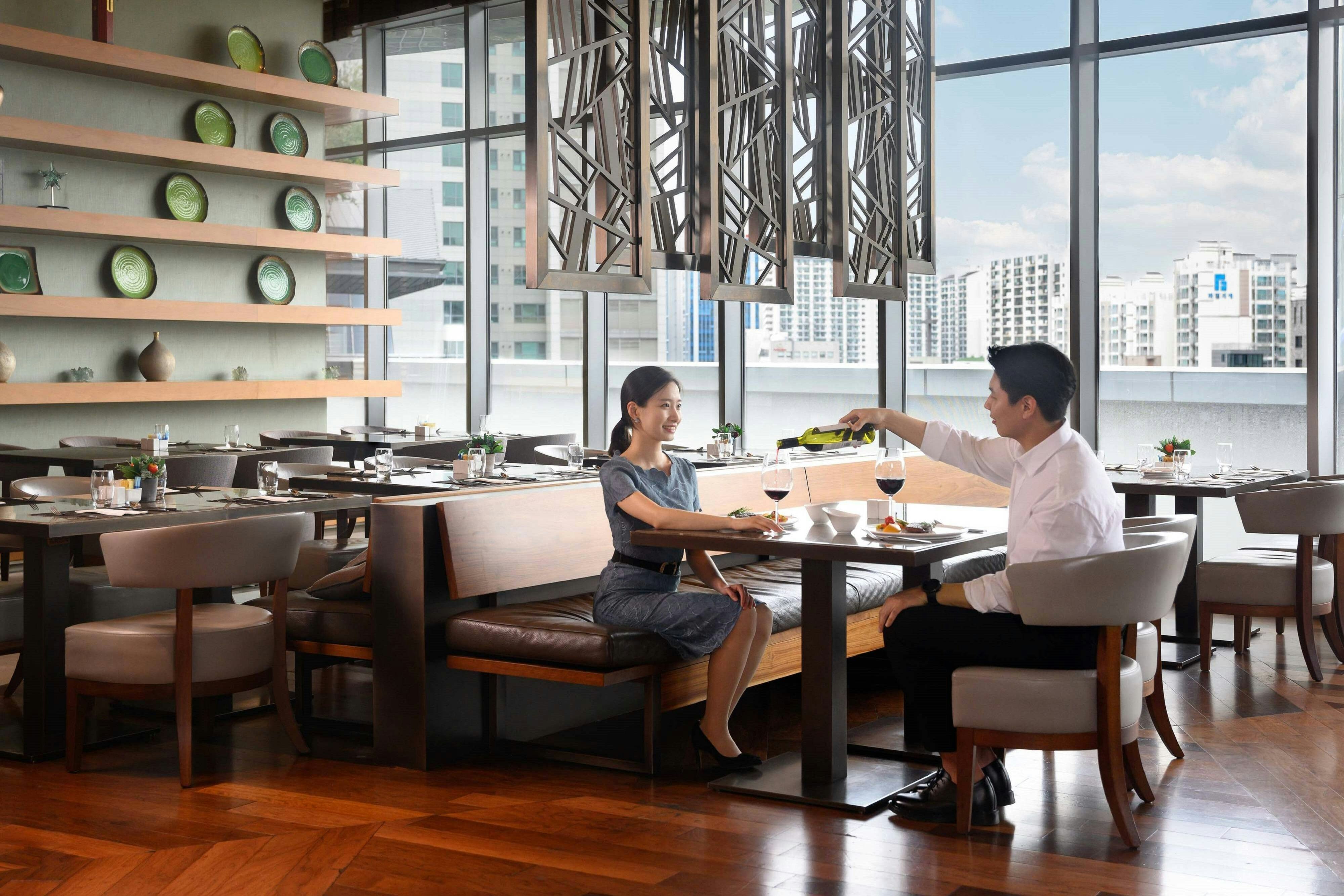 Courtyard By Marriott Seoul Times Square 34/58