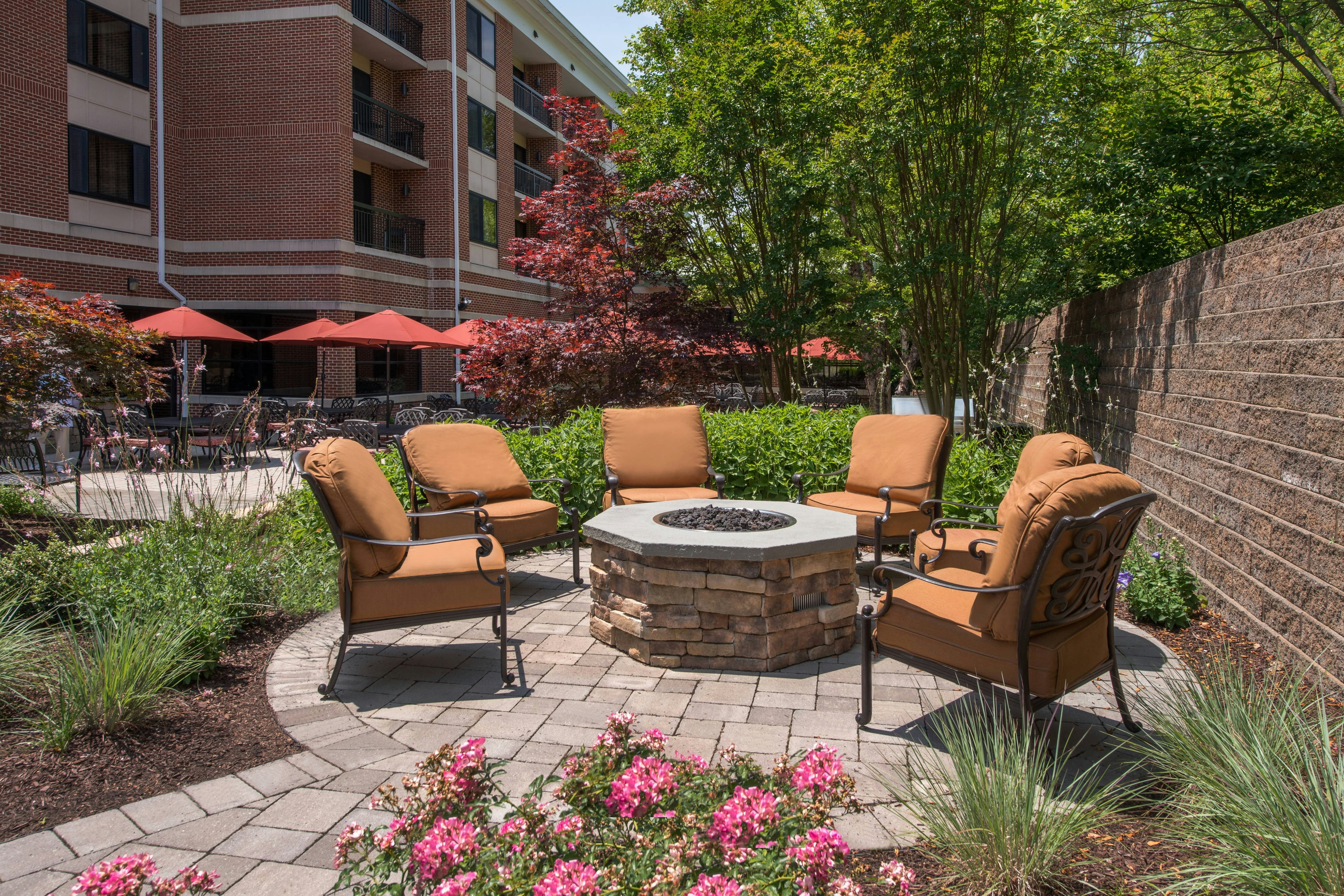Courtyard by Marriott Newark University of Delaware 50/50
