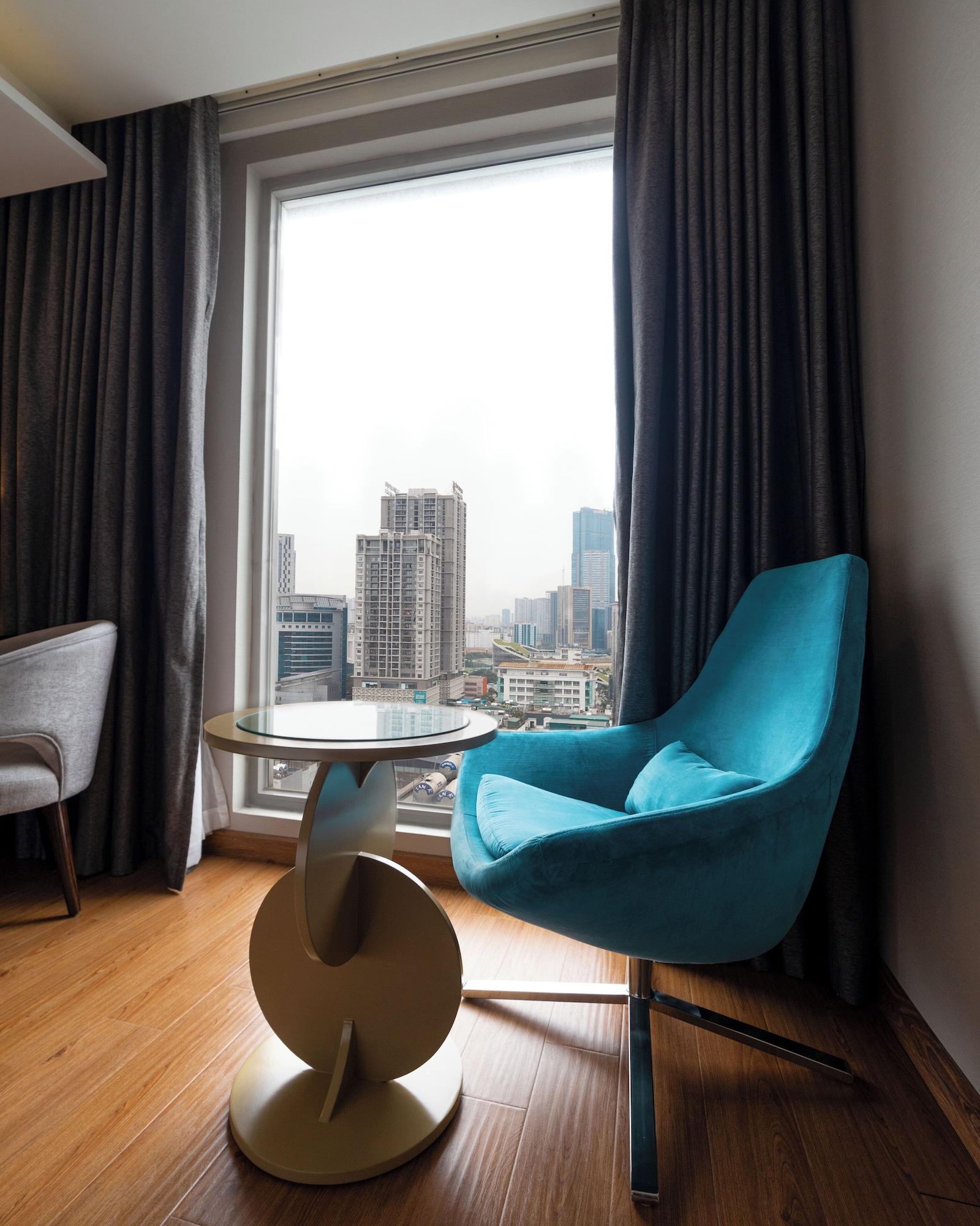 2 Bedrooms, Penthouse, Novotel Suites Hanoi 3/4