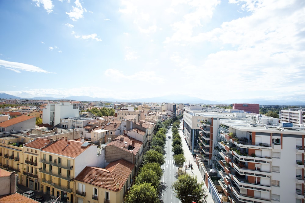 Appart-Hotel Mer & Golf City Perpignan Centre in PERPIGNAN