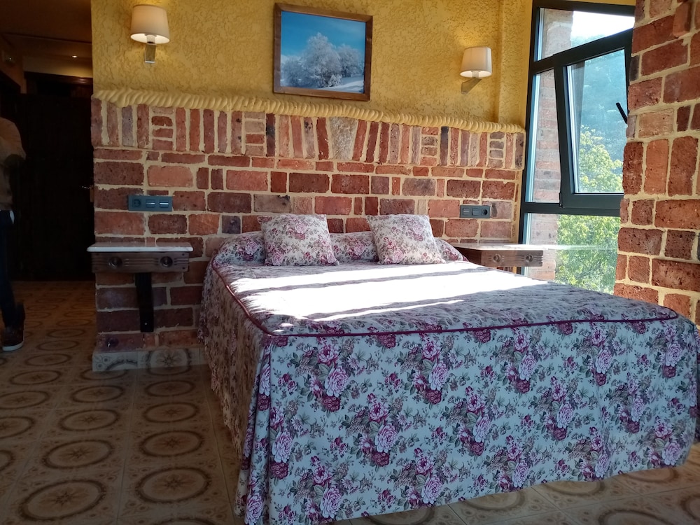 Hotel Cerro La Nina 41/54