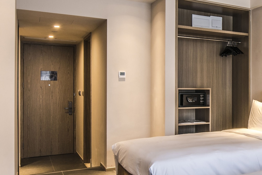Q-Box Hotel Shanghai Sanjiagang 34/65