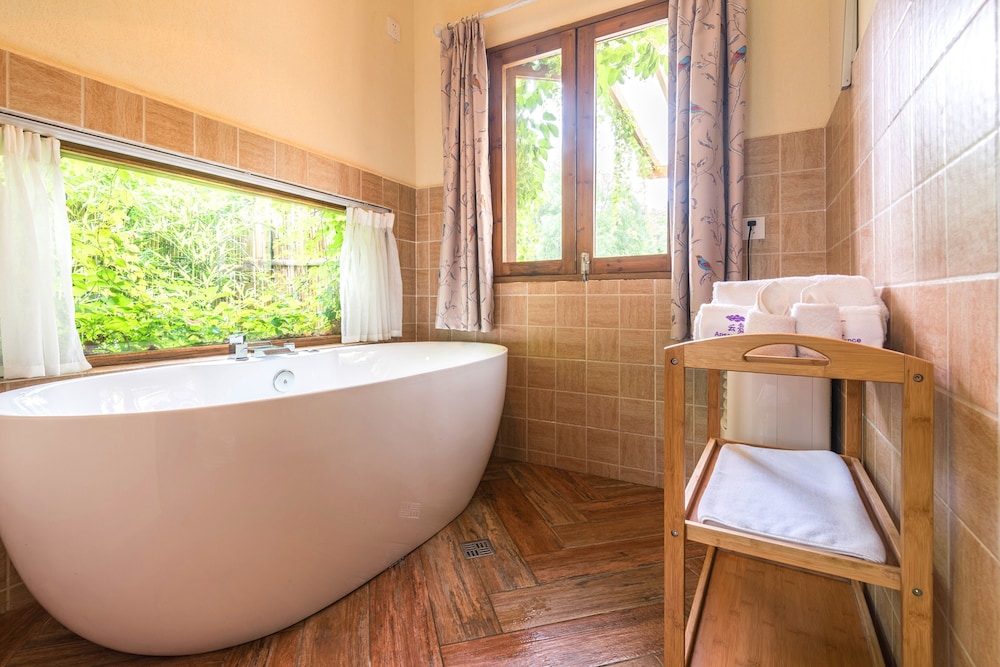 The Apsara Lodge 26/75
