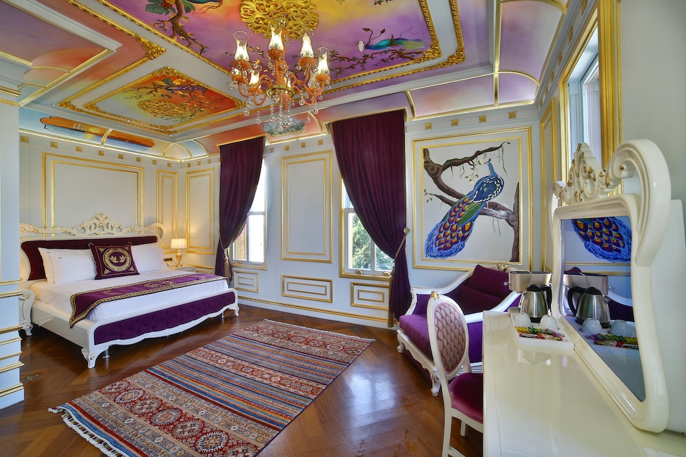 Seven Hills Palace & Spa 52/72