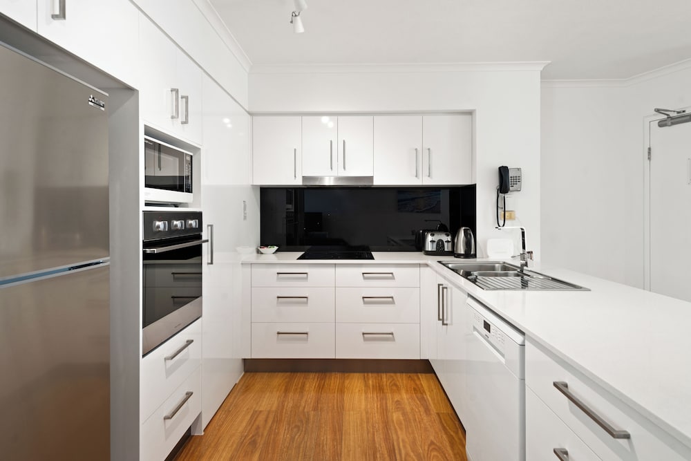 Breakfree Diamond Beach Broadbeach 13/78