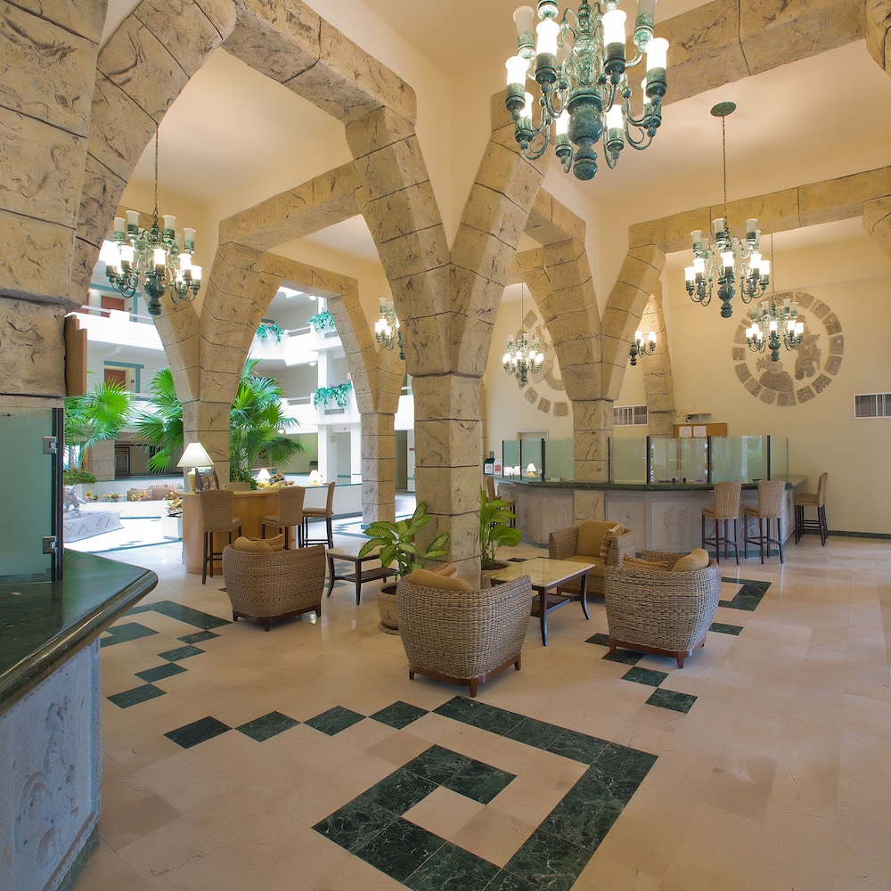 Paradise Village Beach Resort & Spa 10/69
