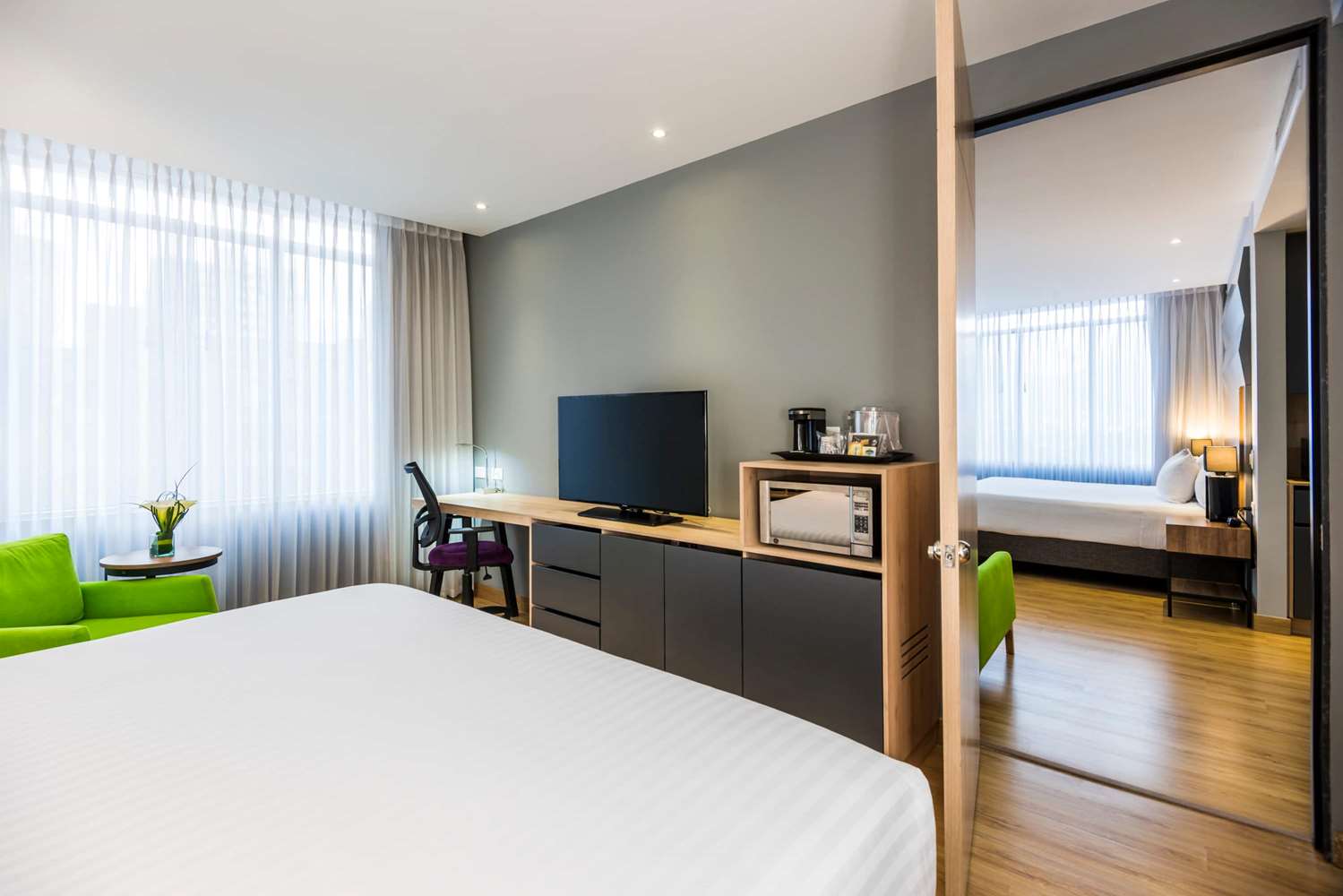 La Quinta by Wyndham Medellin 22/64