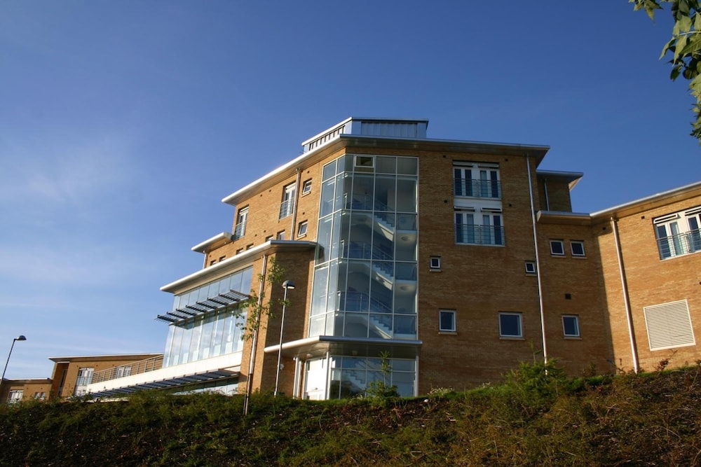 University of Exeter Holland Hall 2/50