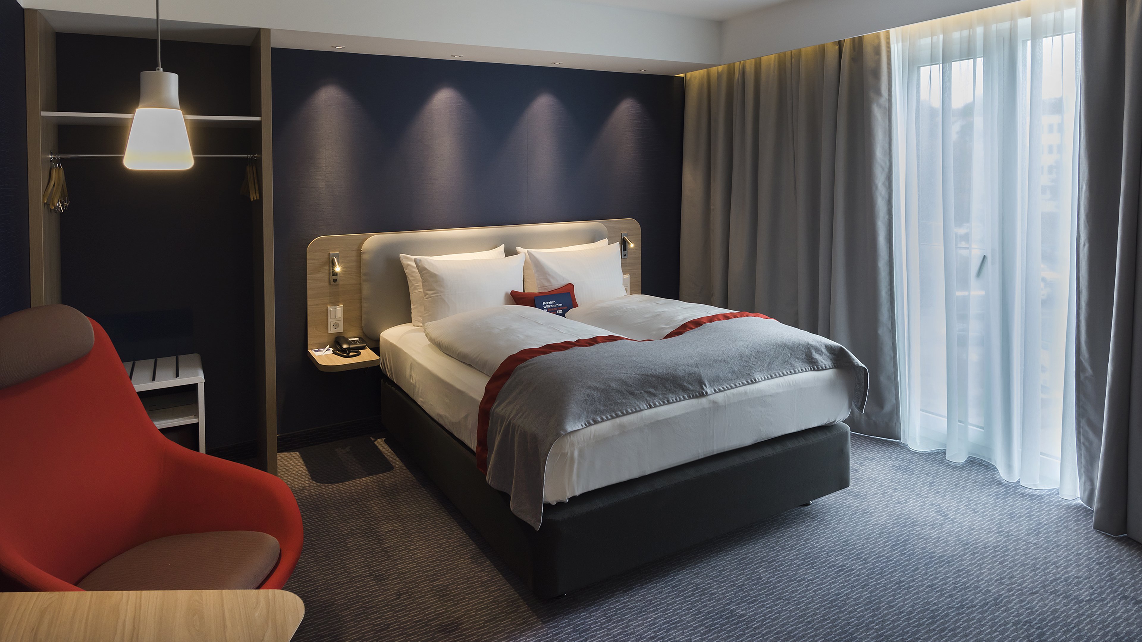 Holiday Inn Express Wiesbaden 14/62