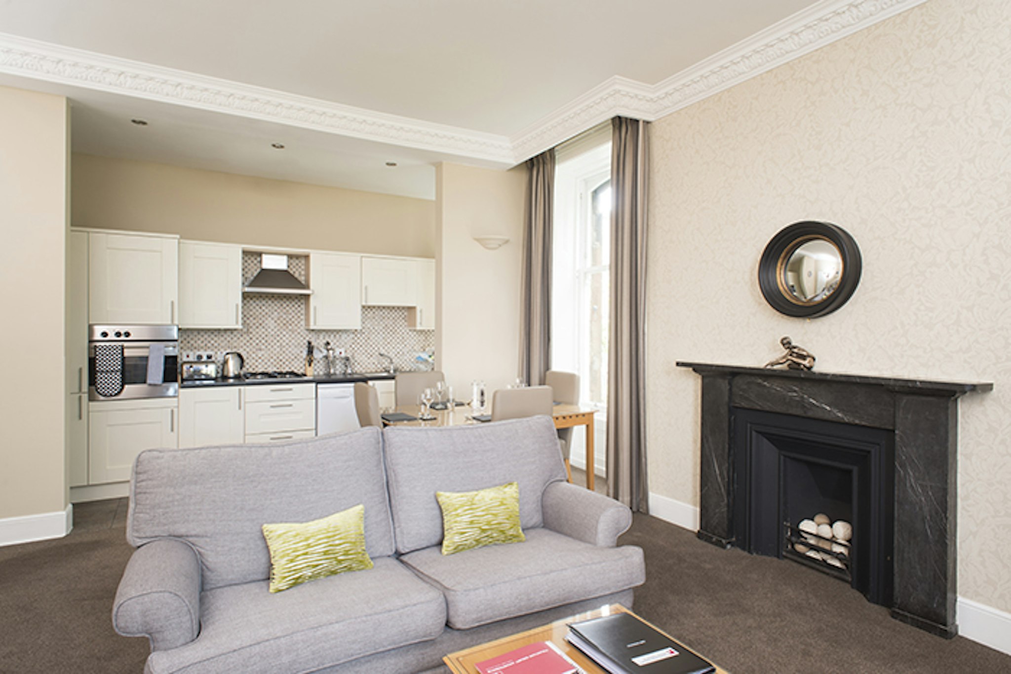 Sonder Royal Garden Apartments 7/8