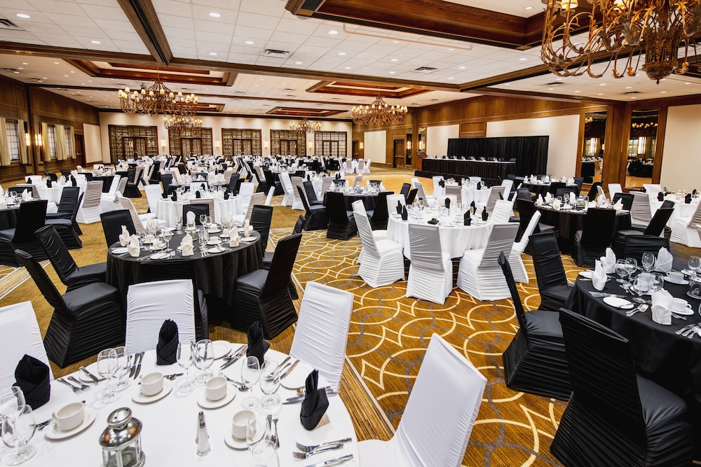 Red Deer Resort & Casino 58/72