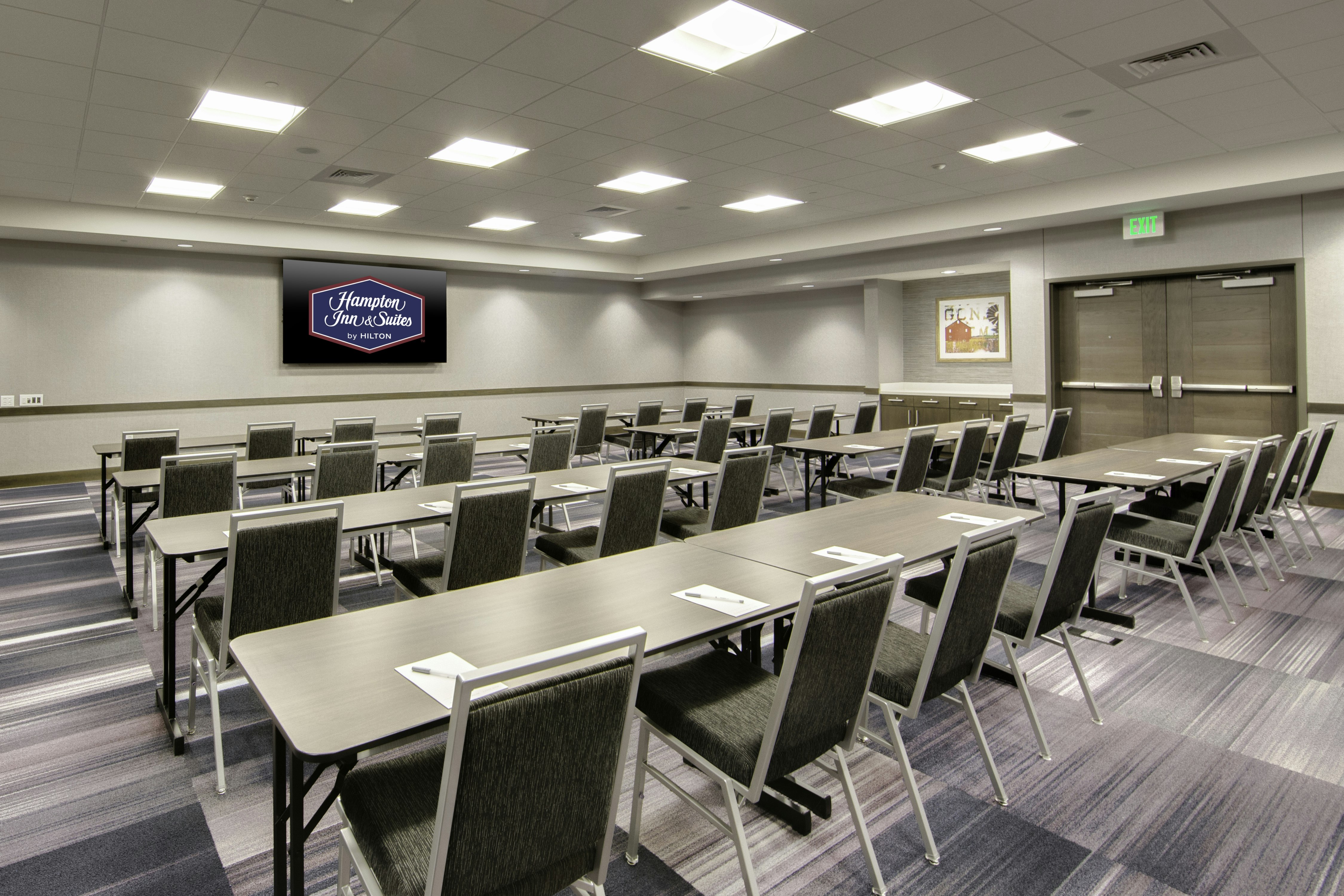 Hampton Inn and Suites Fort Worth Downtown, TX 52/58