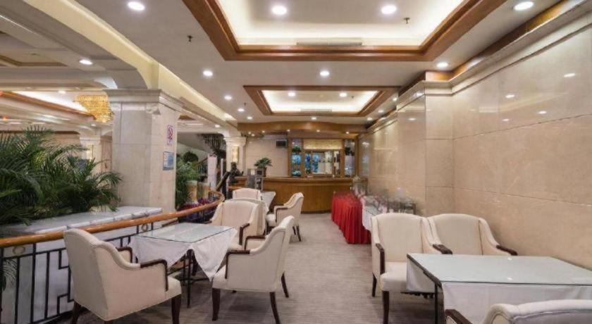 Guangzhou Zhong Hua Hotel 26/32