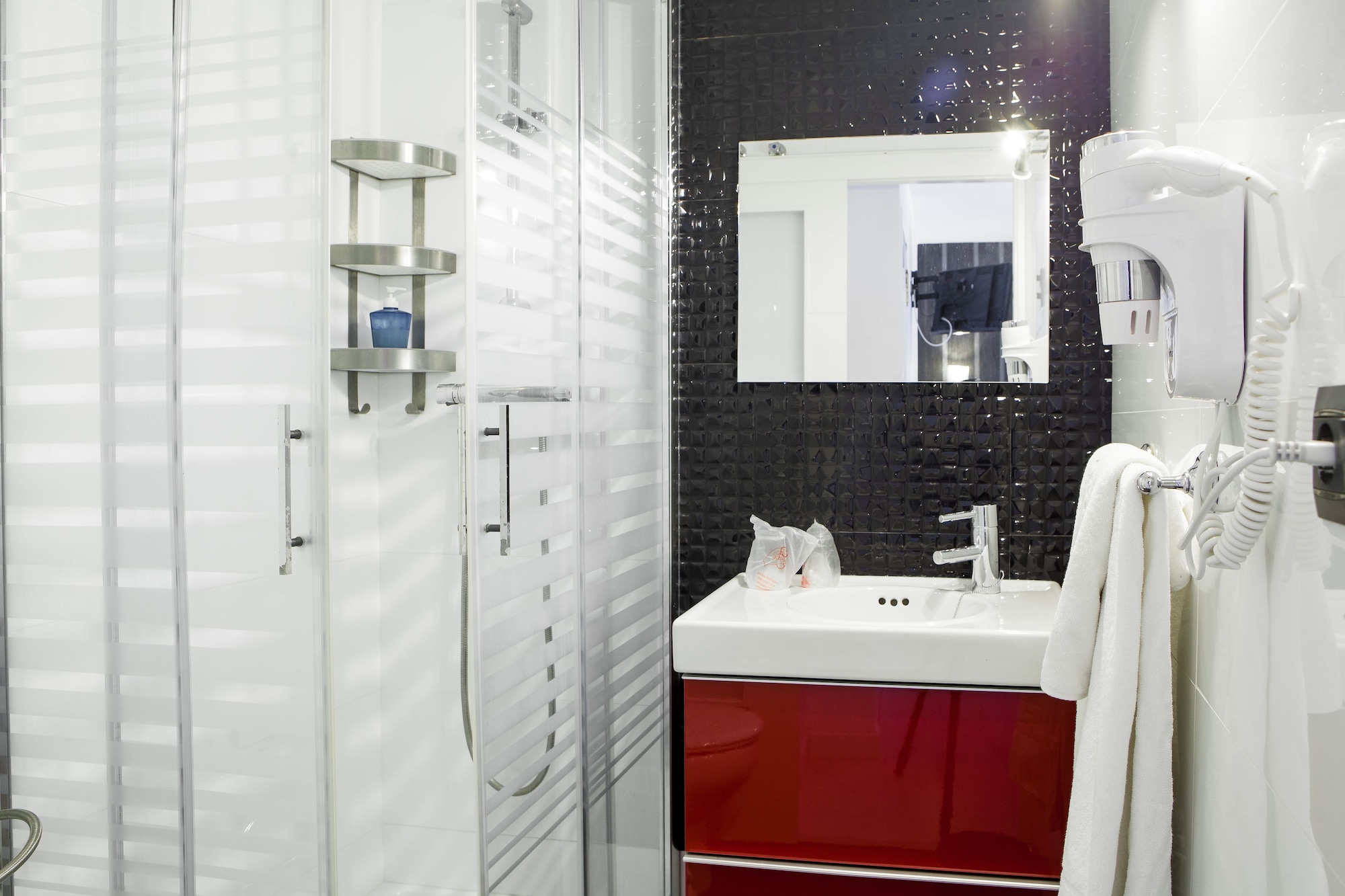 hostal abril