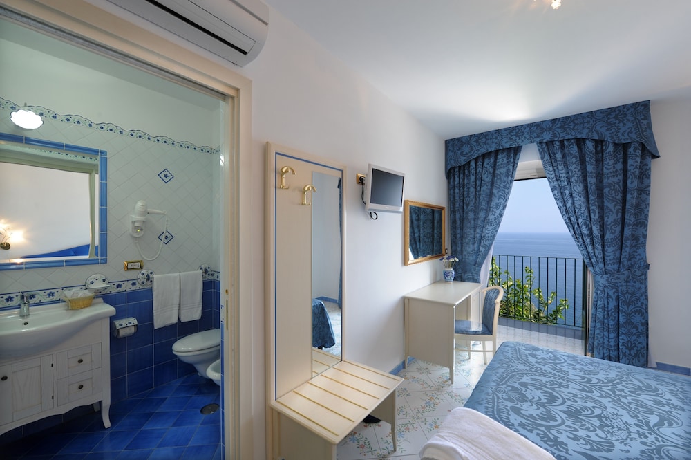 Hotel Villa Maria Pia 25/73