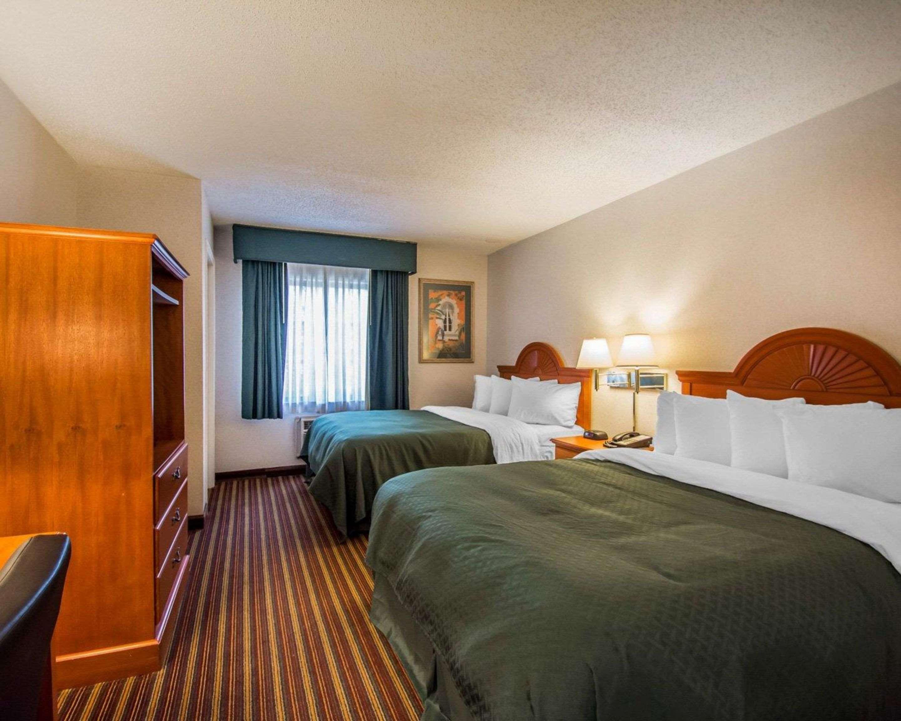 SUITE, 2 QUEEN BEDS