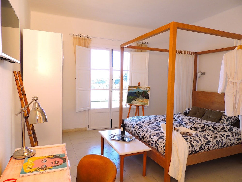 BELLA COLINA VINTAGE HOTEL 1953 17/30