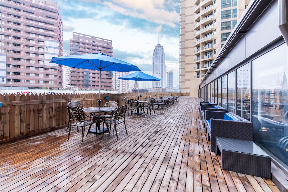 Green Court Residence Jinqiao Diamond Shanghai 33/50