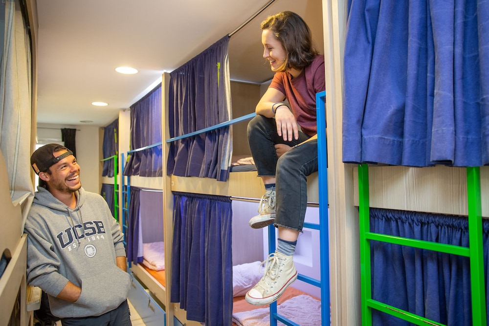 Hostel One Ramblas 6/29