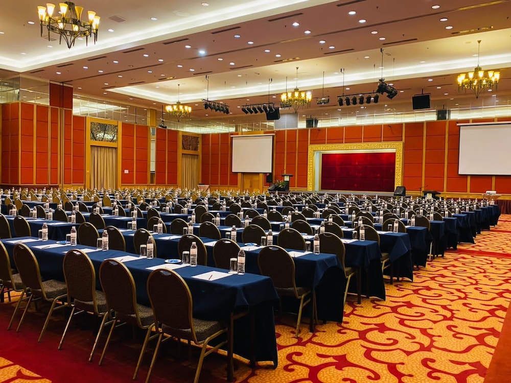 De Palma Hotel Shah Alam 56/63