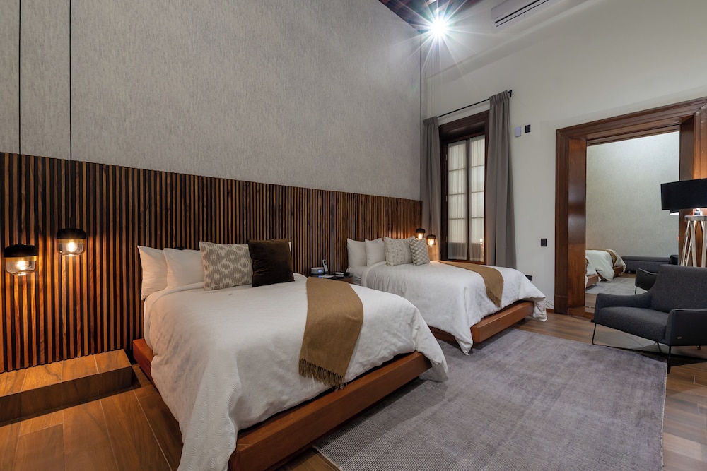 JUNIOR SUITE, DOUBLE BED