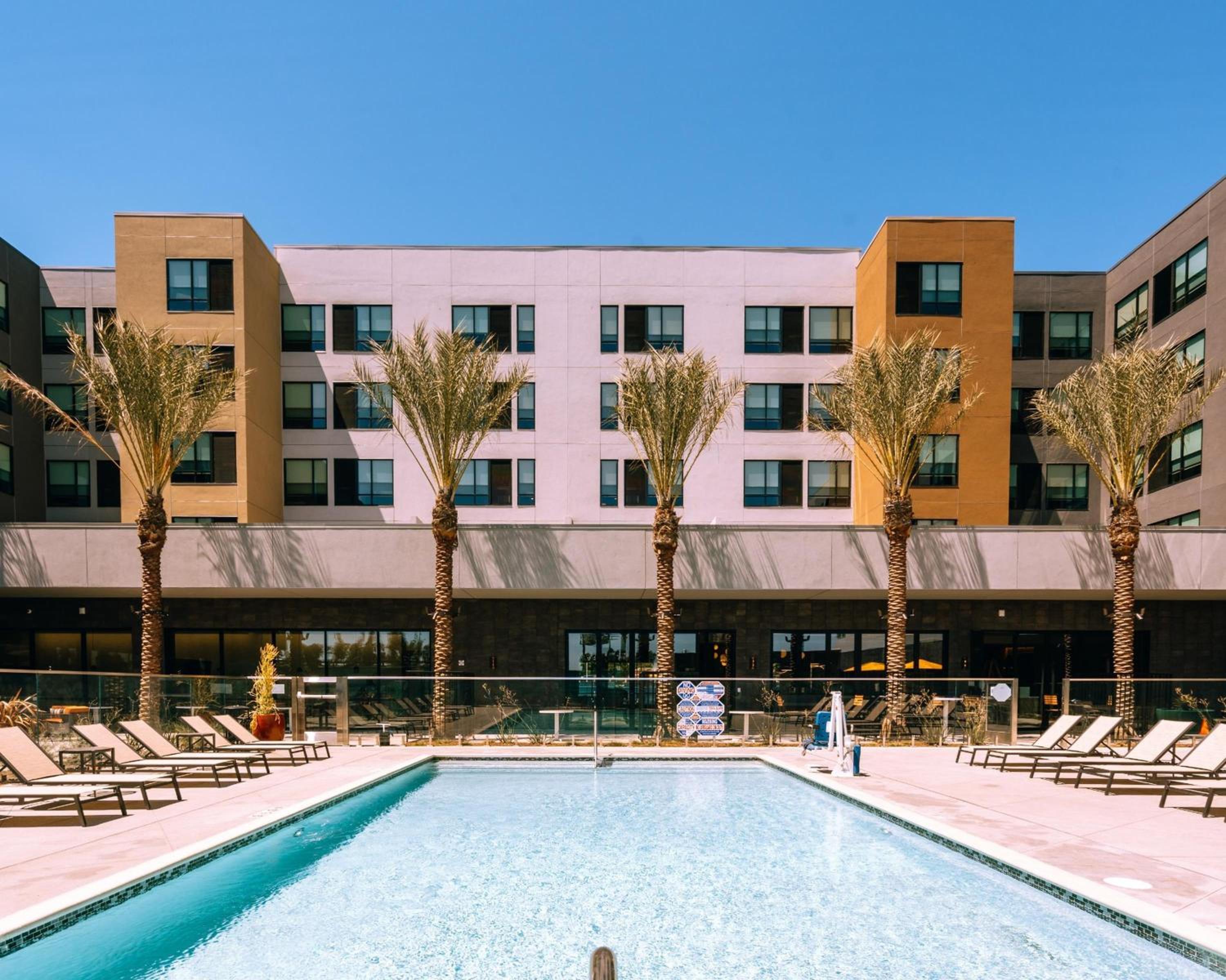 Hyatt Place Ontario Airport 43/50