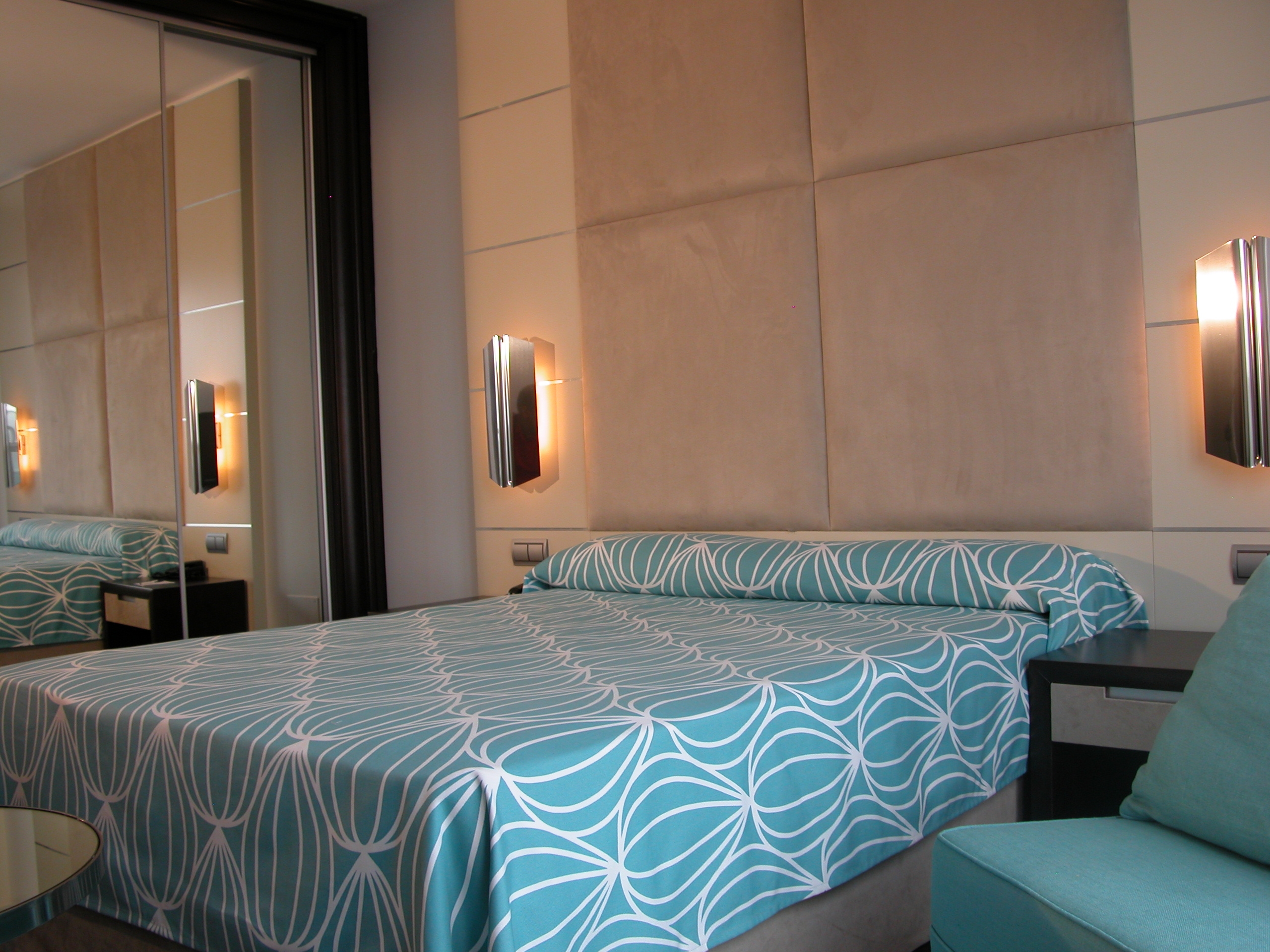 Room, Single, Double Bed