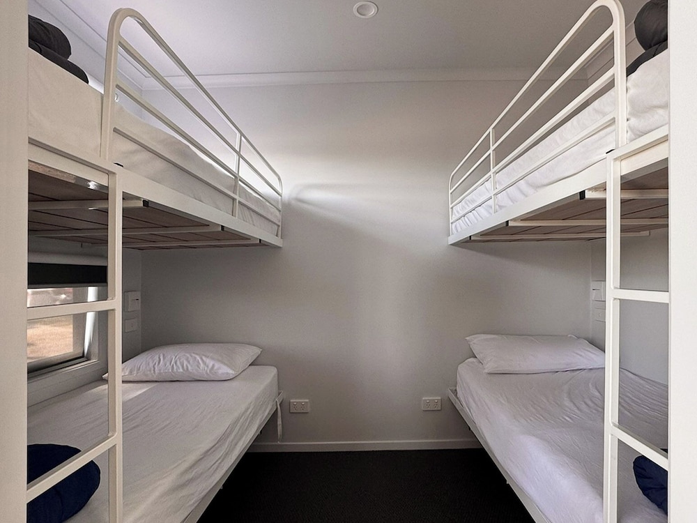 Big4 Traralgon Park Lane Holiday Park 25/50