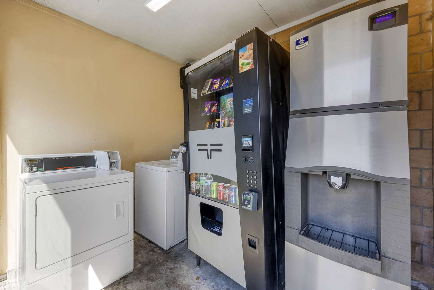 Rodeway Inn At Nevada State Capitol 4/11