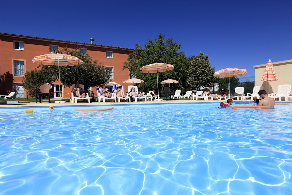 Hotel the Originals Issoire Le Pariou 19/23