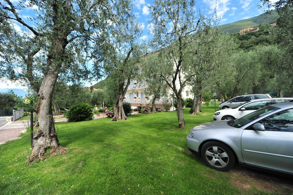 Hotel Garni Orchidea 38/50