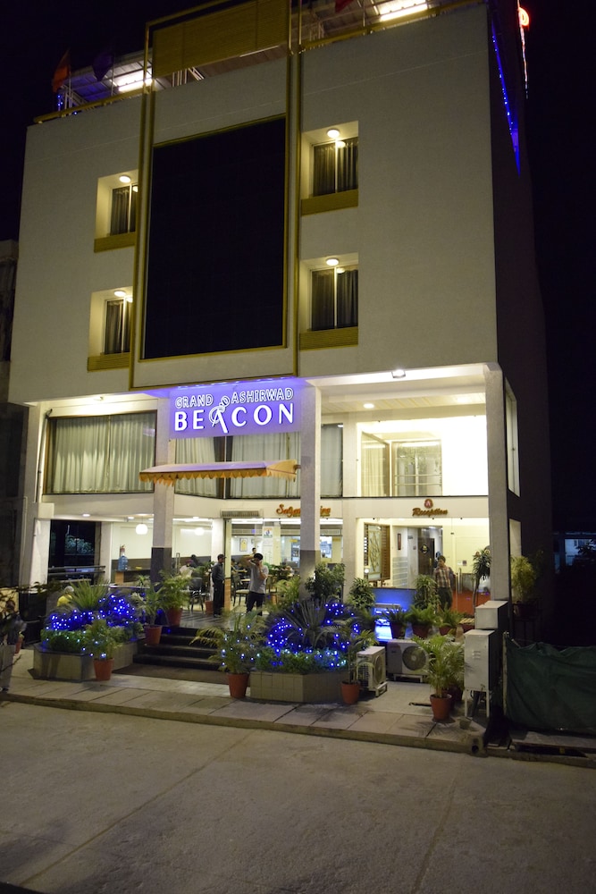 Grand Ashirwad Beacon 13/60