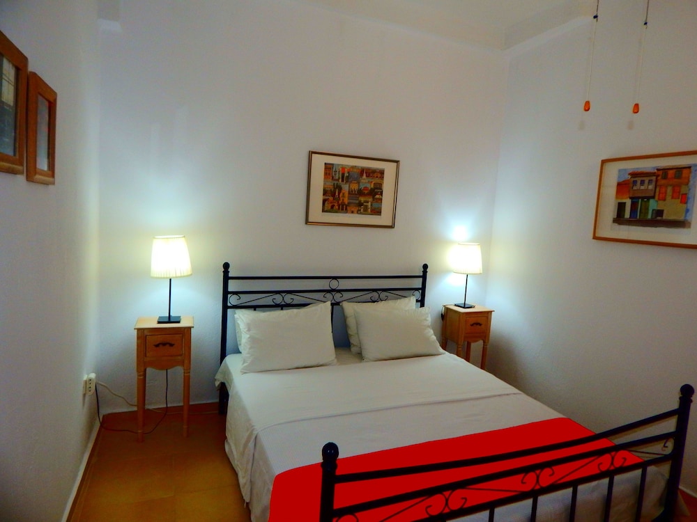 1 Bedroom, Apartment, 1 Double and 3 Single Beds, Ground Floor