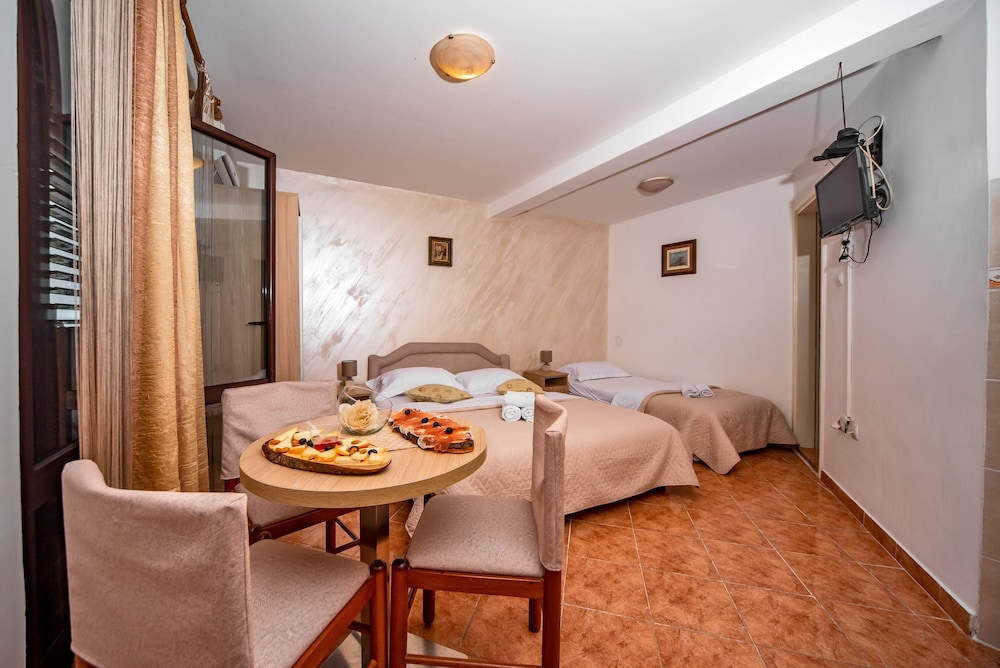 Apartments Markovic 36/50