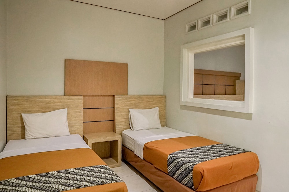 Airlangga Hotel 14/62