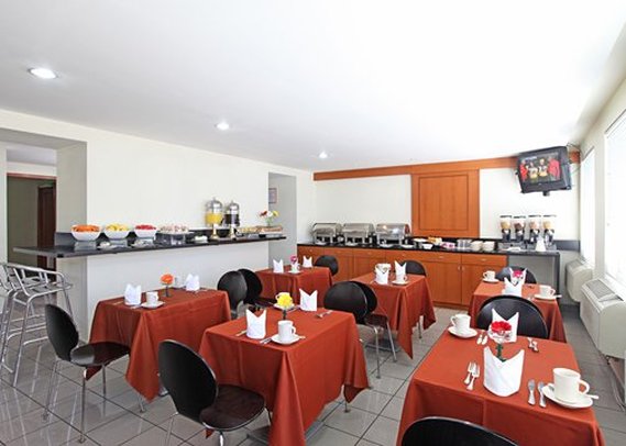 Comfort Inn Real San Miguel 16/24