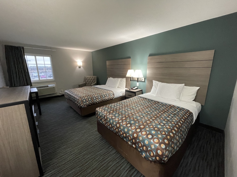 Countryside Inn and Suites Council Bluffs 11/57