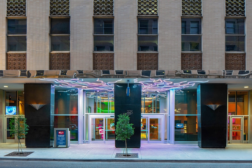Aloft New Orleans Downtown in NEW ORLEANS - LA