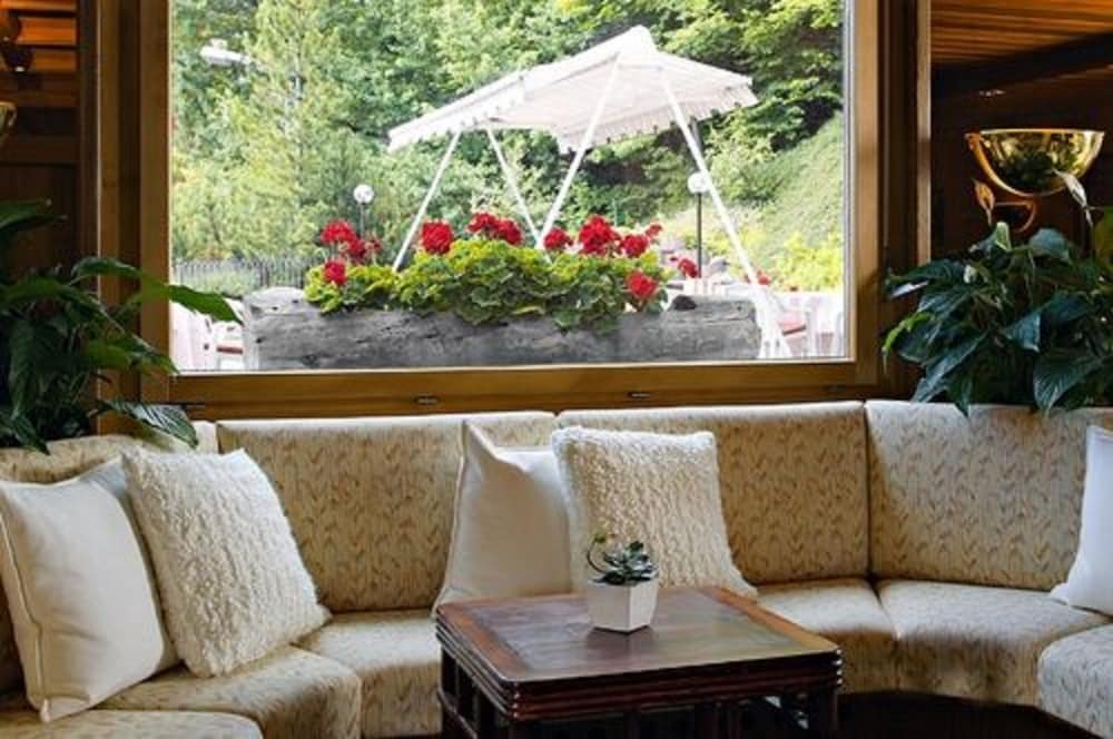 De La Foret Hotel 44/66