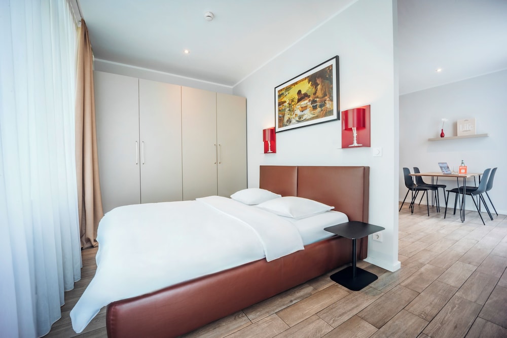 Apartment, King Bed, Queen Bed, Sofa, Xl
