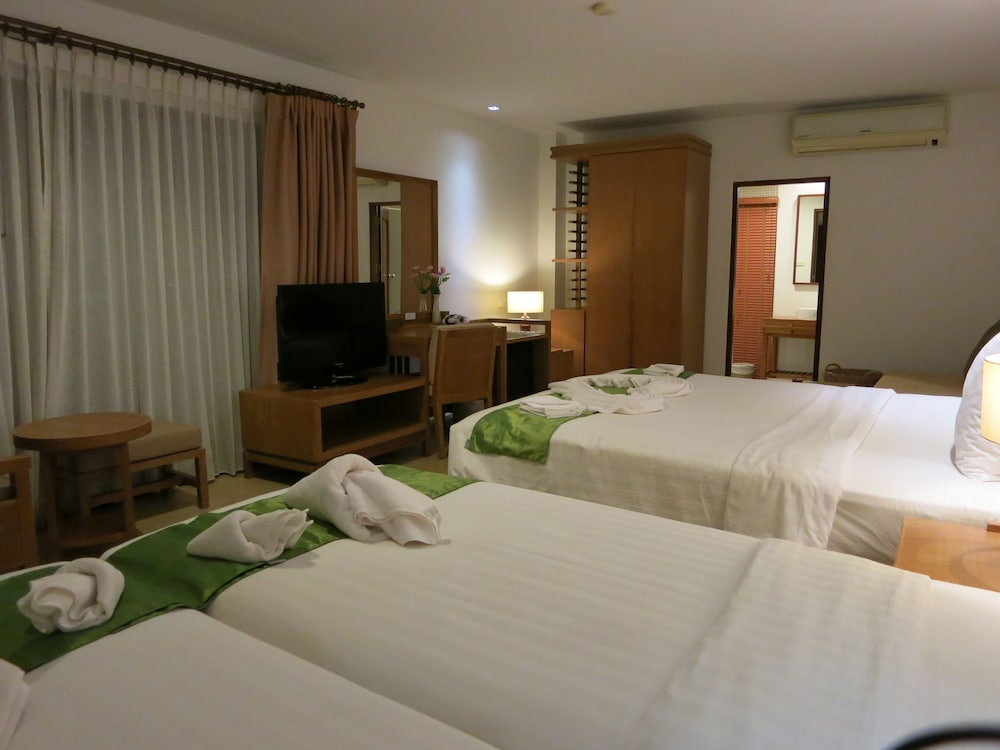 Islanda Resort Hotel 38/63