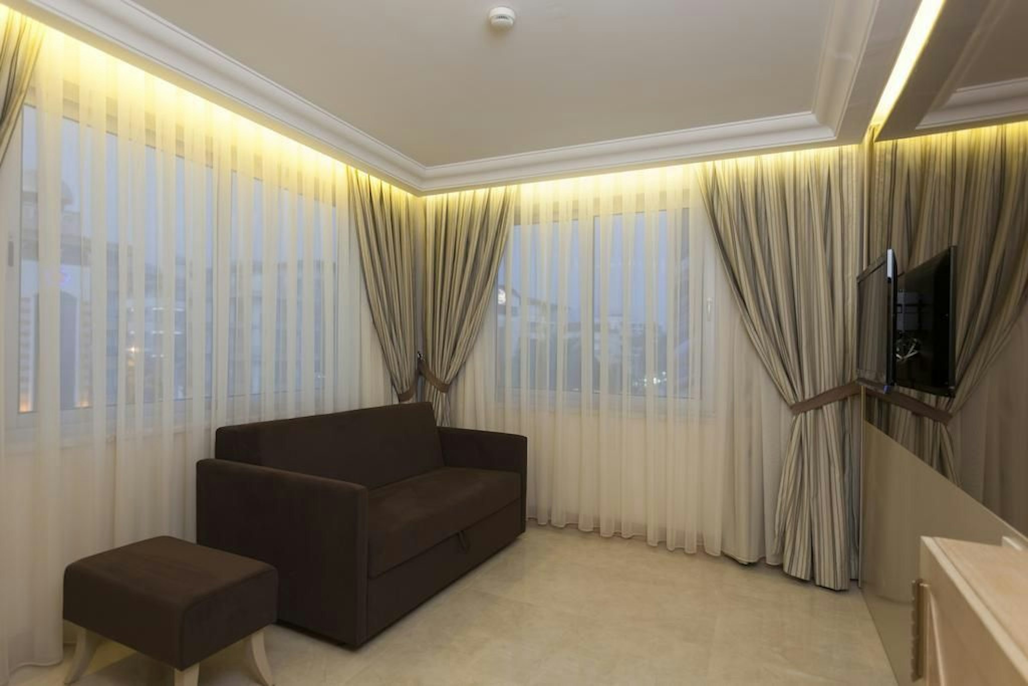 Xperia Saray Beach 44/67