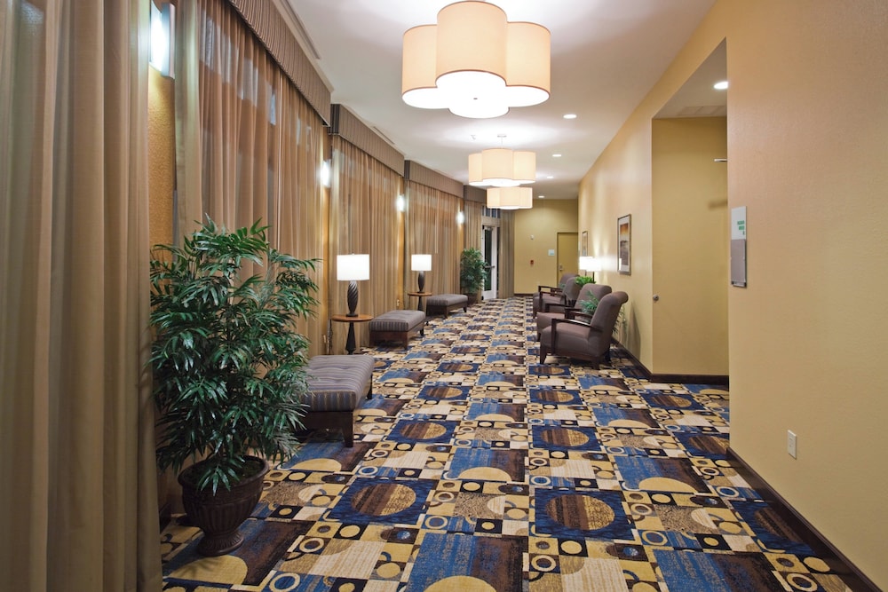 HOLIDAY INN TITUSVILLE KENNEDY SPACE CENTER 11/76