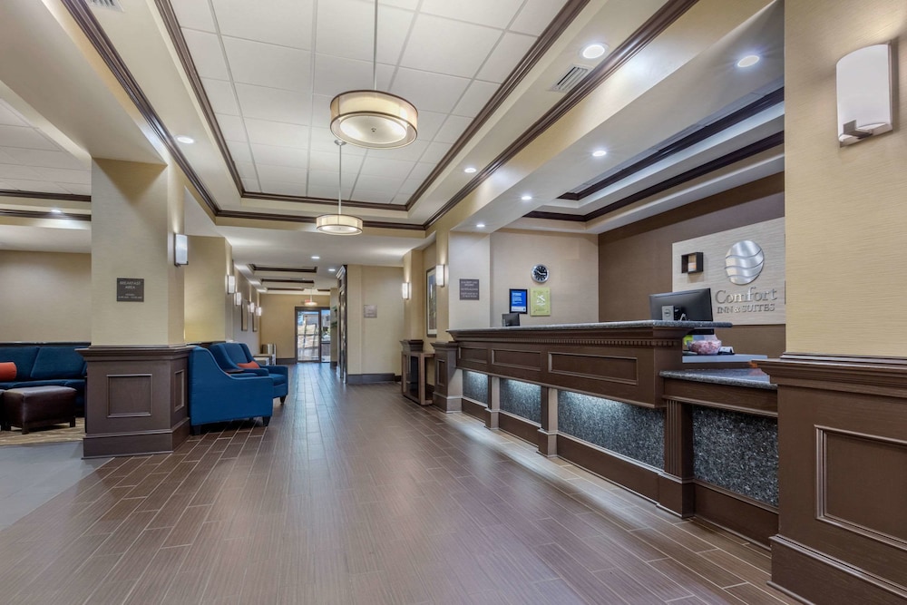 Comfort Inn & Suites North Little Rock McCain Mall 4/38