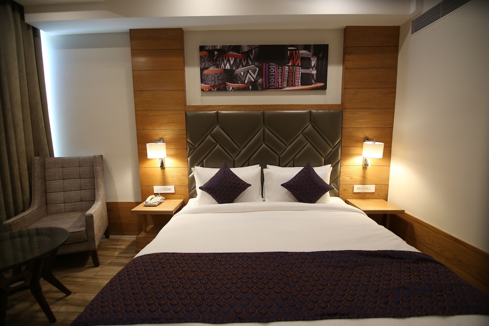 Regenta Central Cassia Zirakpur Chandigarh 11/42