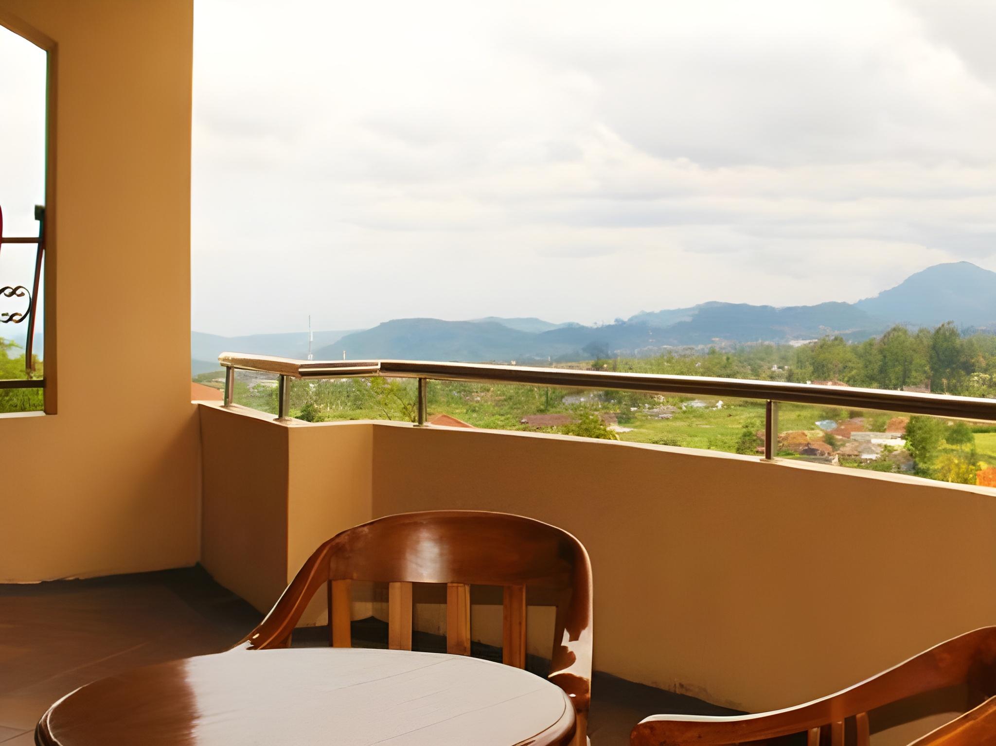 PUNCAK INN RESORT(KT) 16/27