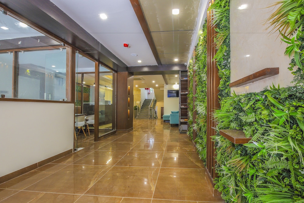 Mango Suites Viera 4/41