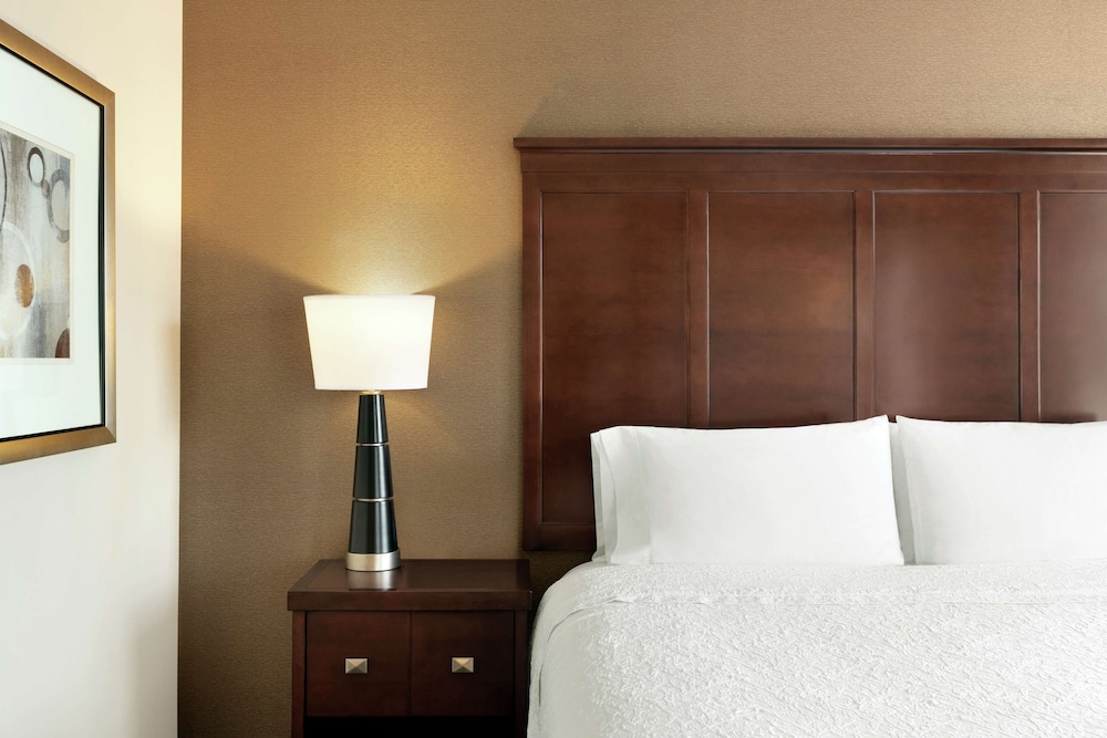 Hampton Inn & Suites By Hilton Houston/Pasadena 11/53