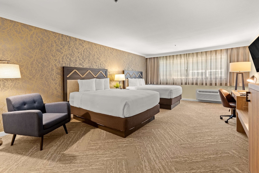 Best Western Plus Inn At The Vines 14/43